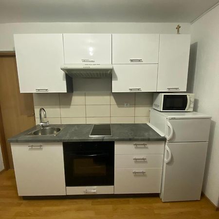 Apartments Marko Vir Luaran gambar