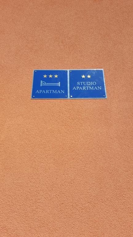 Apartments Marko Vir Luaran gambar