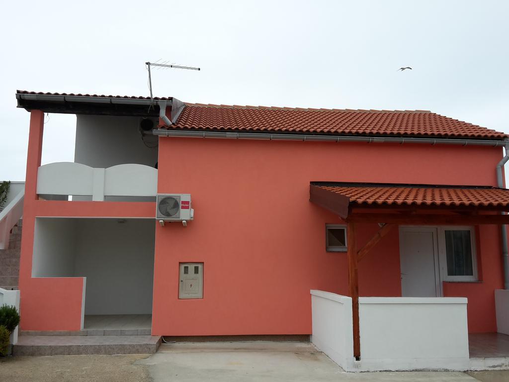 Apartments Marko Vir Luaran gambar