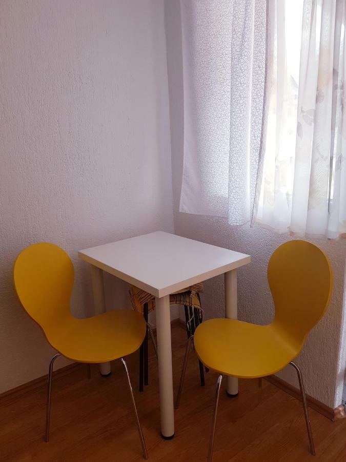 Apartments Marko Vir Luaran gambar