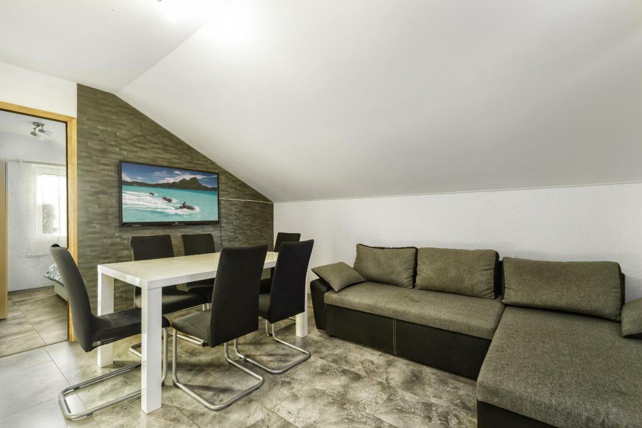 Apartments Marko Vir Luaran gambar