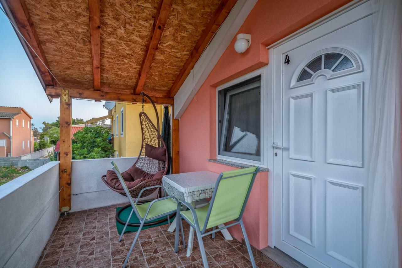 Apartments Marko Vir Luaran gambar